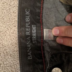 Banana Republic Dark Gray Jeans 33x32